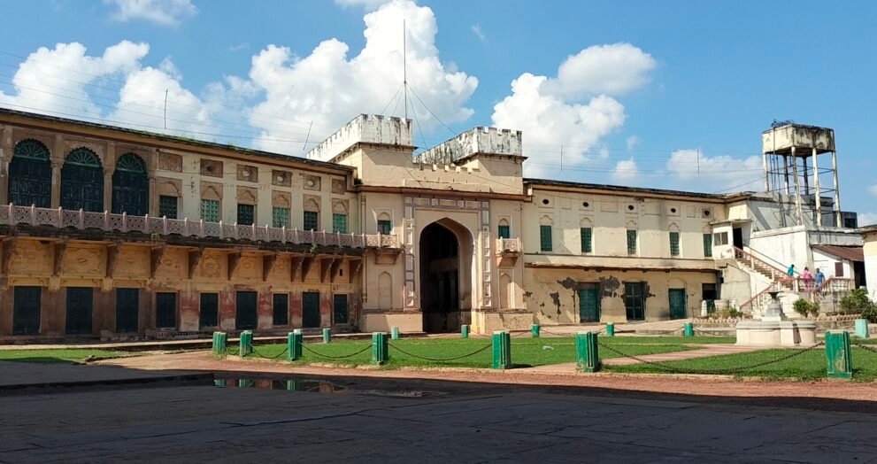 A Living Palace, Not a Forgotten Ruin